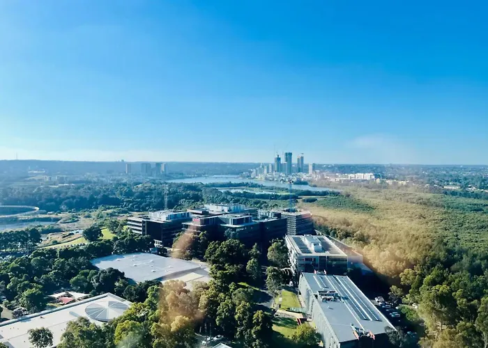 Cozy Olympic Park 2 Bedroom Condo Parking, Wifi